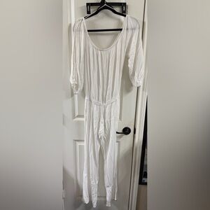 Chic White Women's Pajama Jumpsuit